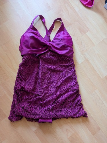 Elegantes badekleid - 🌸,